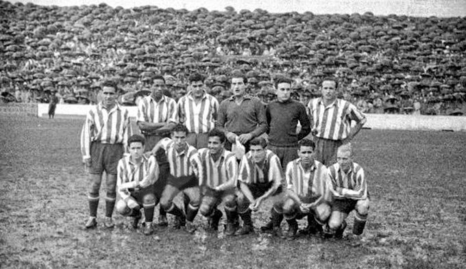 At. de Madrid- Arriba: Cuenca, Ben Barek, Escudero, Marcel Domingo, Pérez Zabala (ps), Lozano; 
Abajo: Juncosa, Mújica, Silva, Tinte, Farías y Carlsson