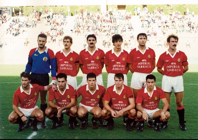 De pie: Enric Coch, Santi Coch, Eloy, Font, Hidalgo, Parejo;
Abajo: Palanca, Garriga, Parés, Escaich y Menchi.